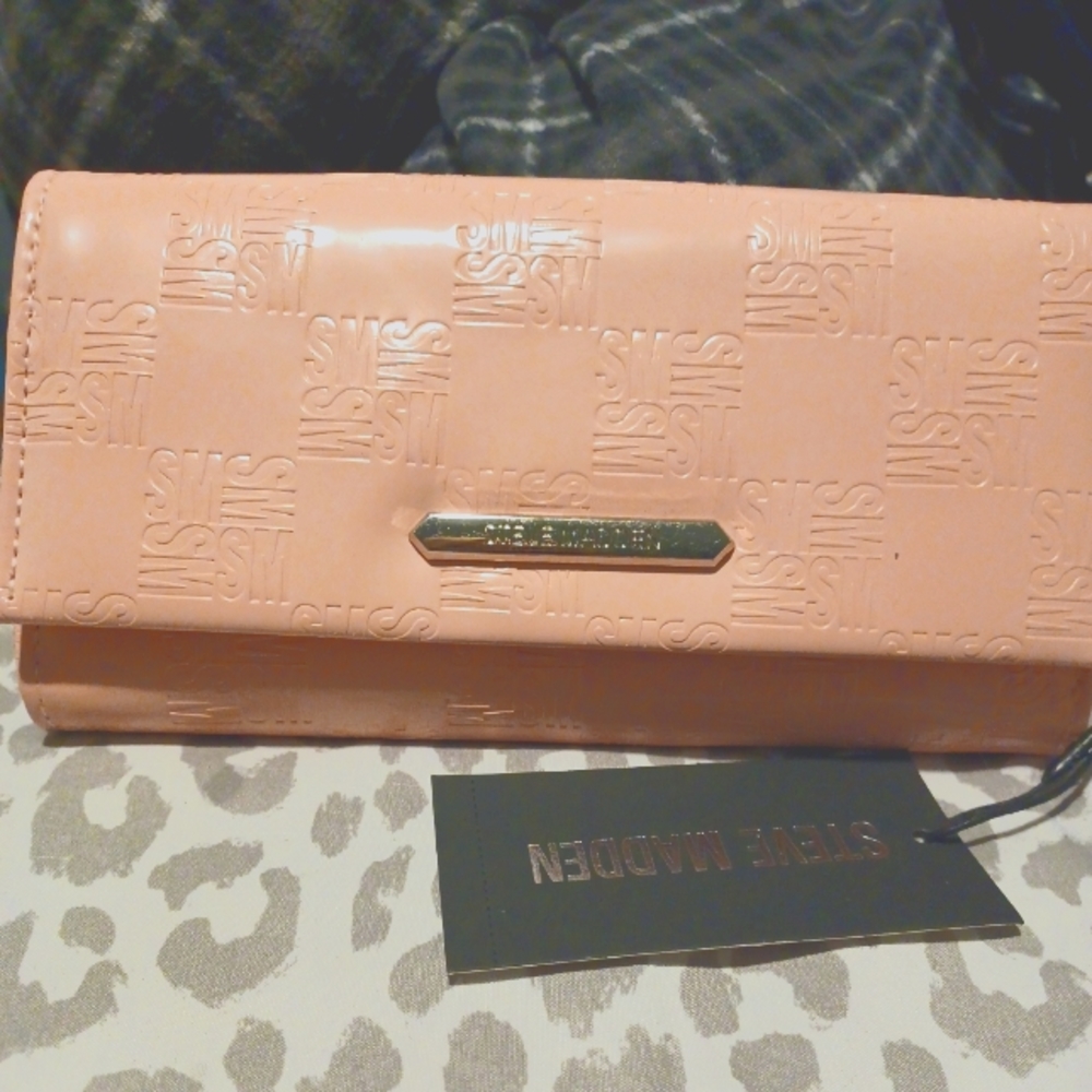 Steve Madden clutch